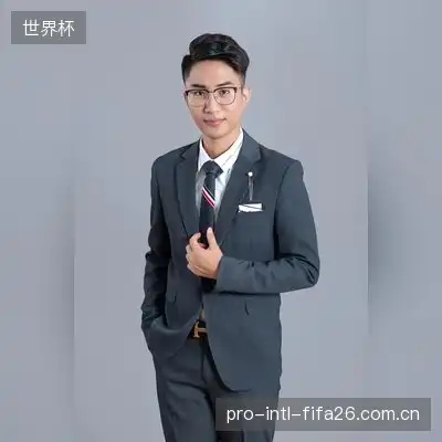 卞哲
